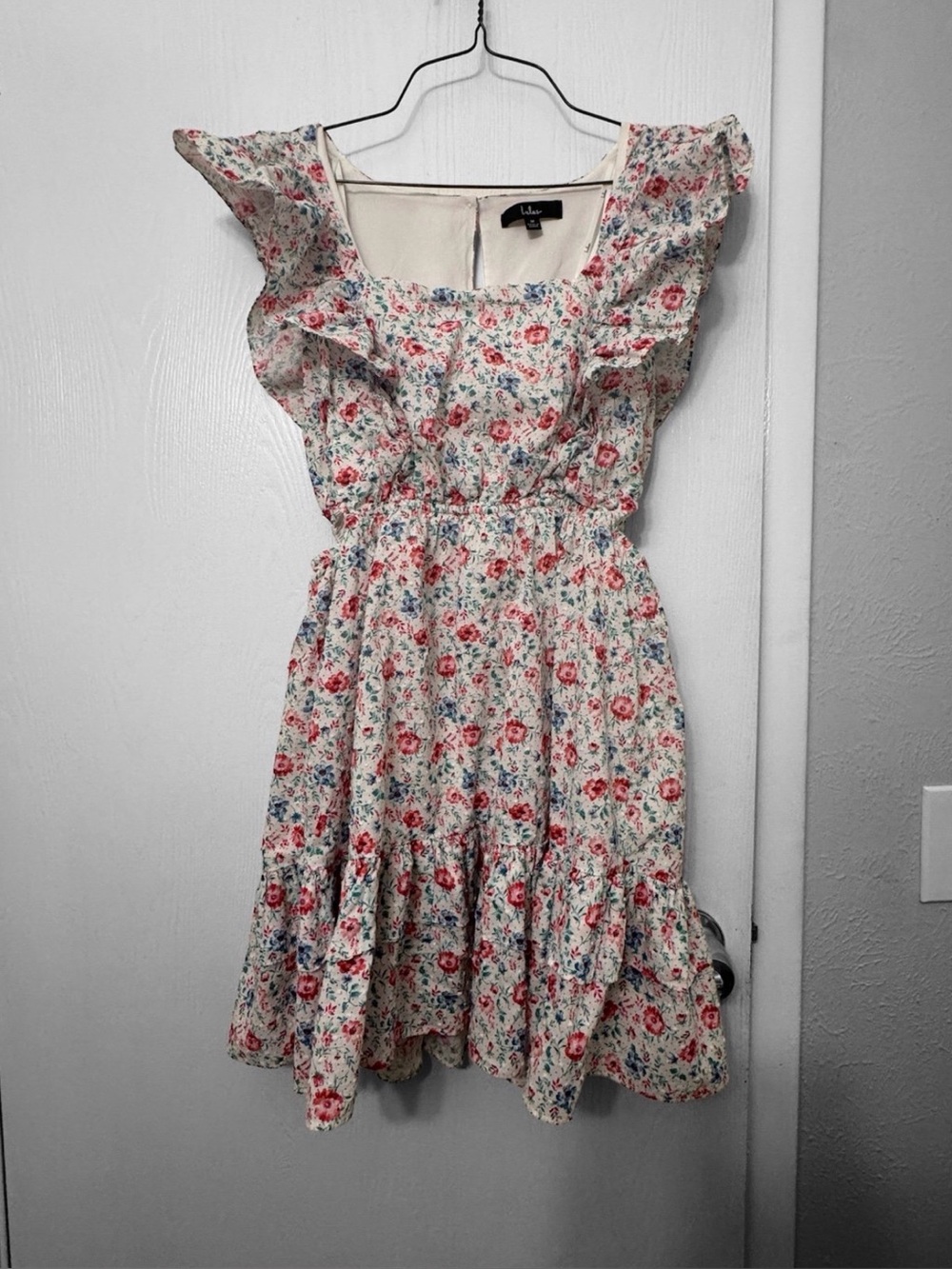 Lulus Just Kiss Me Floral Ruffle Mini Dress White Pink Blue Size M